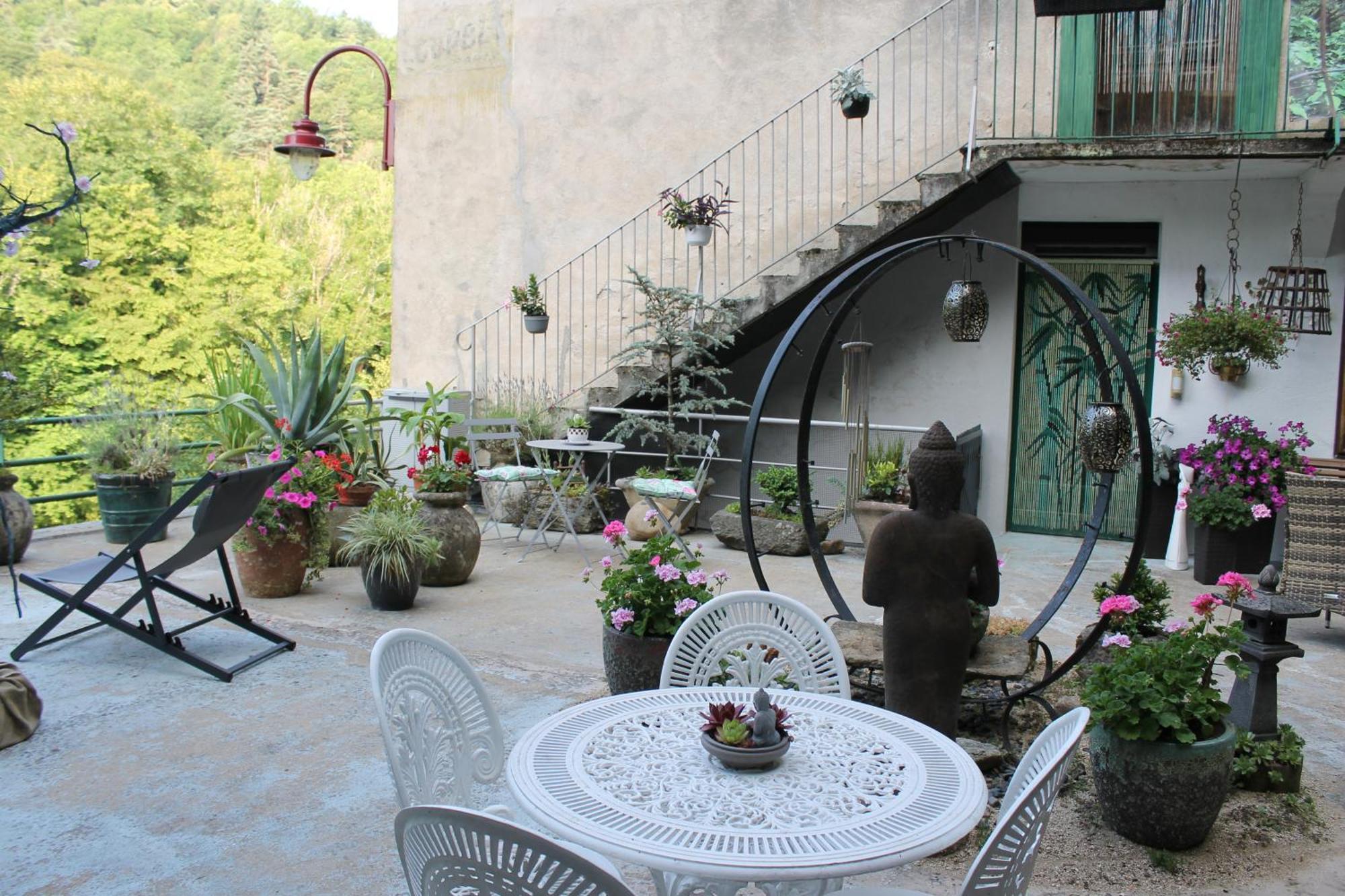 Chambre Bounty, B&B, Cuisine Privee, Lit Queen Size, Terrasse, Parking, Garage Olliergues Dış mekan fotoğraf