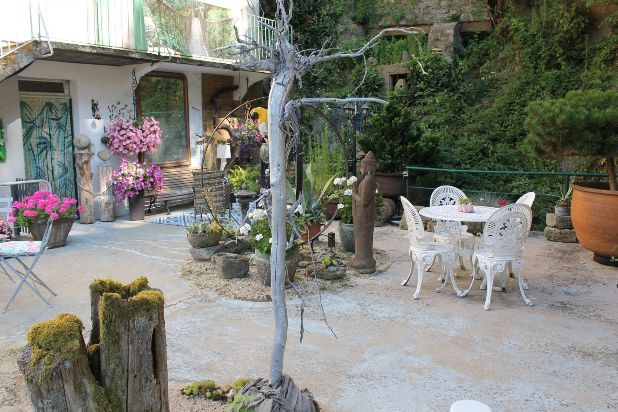 Chambre Bounty, B&B, Cuisine Privee, Lit Queen Size, Terrasse, Parking, Garage Olliergues Dış mekan fotoğraf