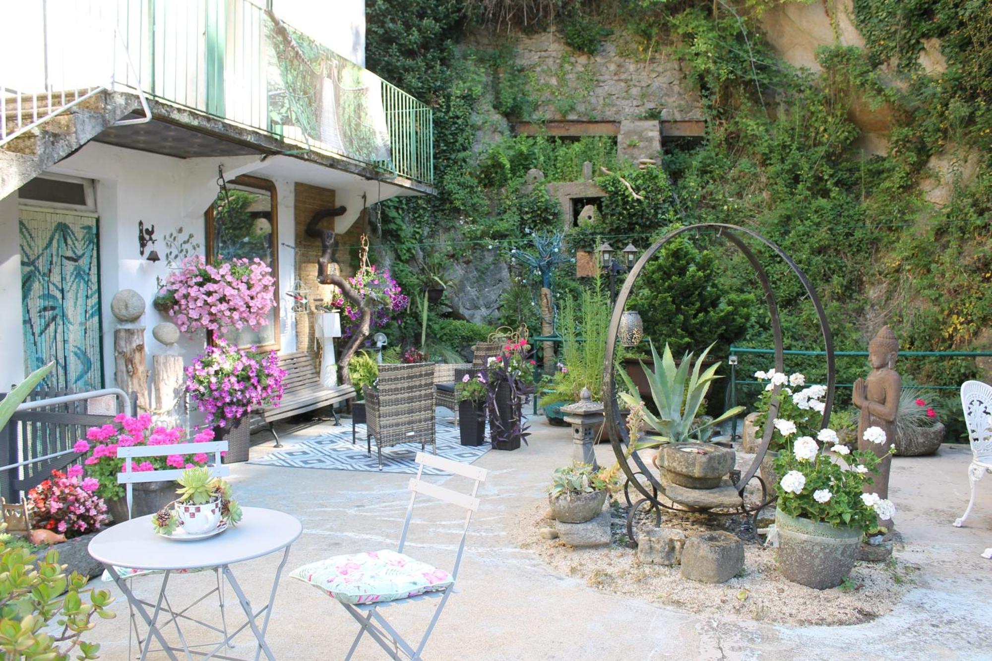 Chambre Bounty, B&B, Cuisine Privee, Lit Queen Size, Terrasse, Parking, Garage Olliergues Dış mekan fotoğraf