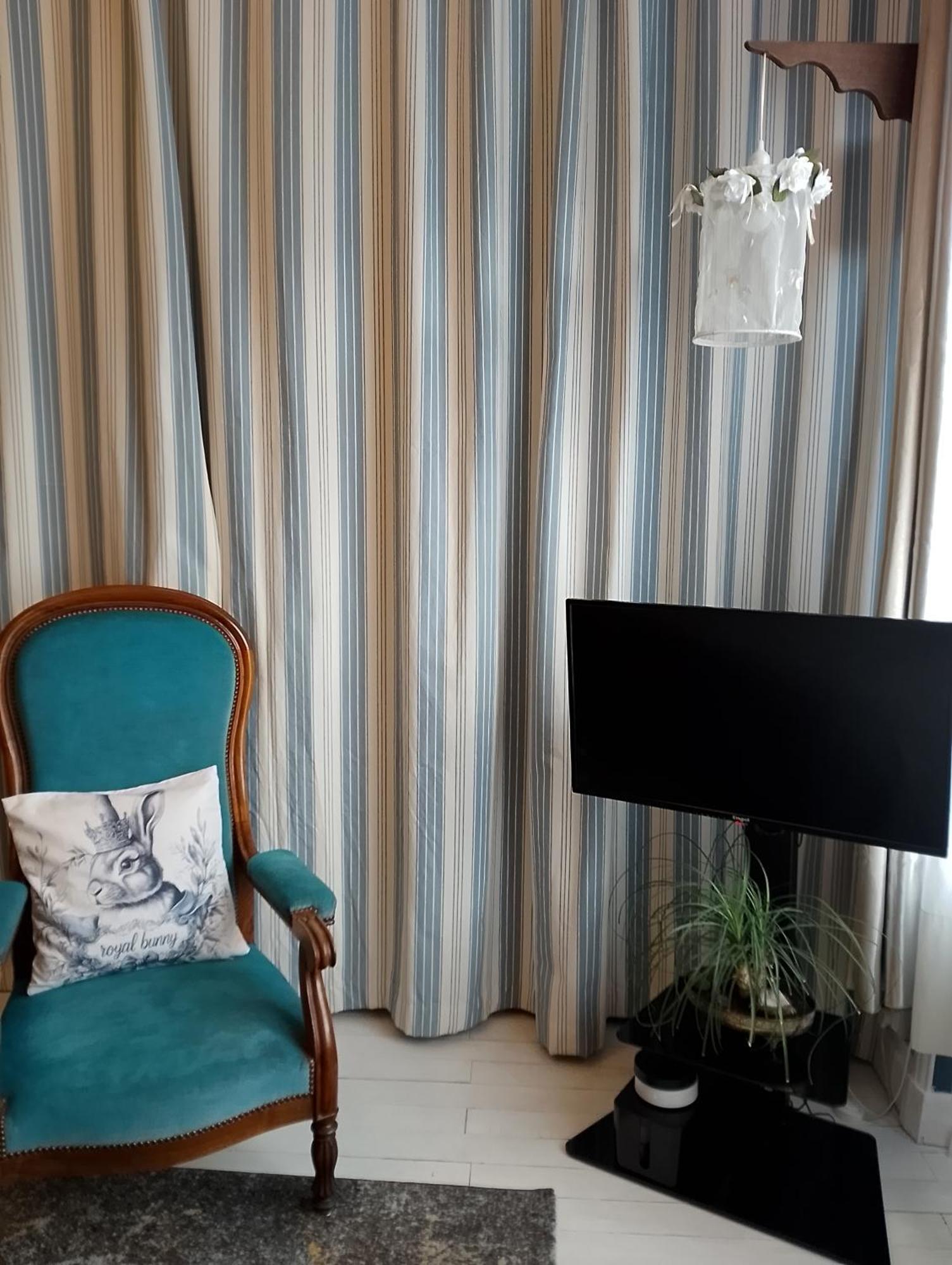Chambre Bounty, B&B, Cuisine Privee, Lit Queen Size, Terrasse, Parking, Garage Olliergues Dış mekan fotoğraf